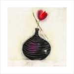 Tulpen in schwarzer Vase I