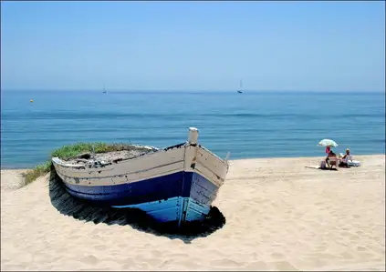 Stara zapomniana łódź - plakat